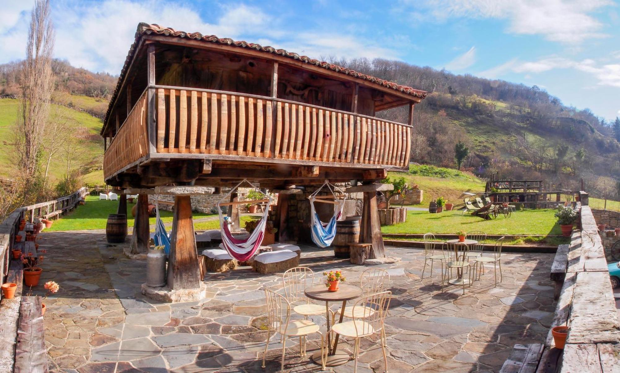 Casona De El Castaniu Hotell Serrapio Exteriör bild