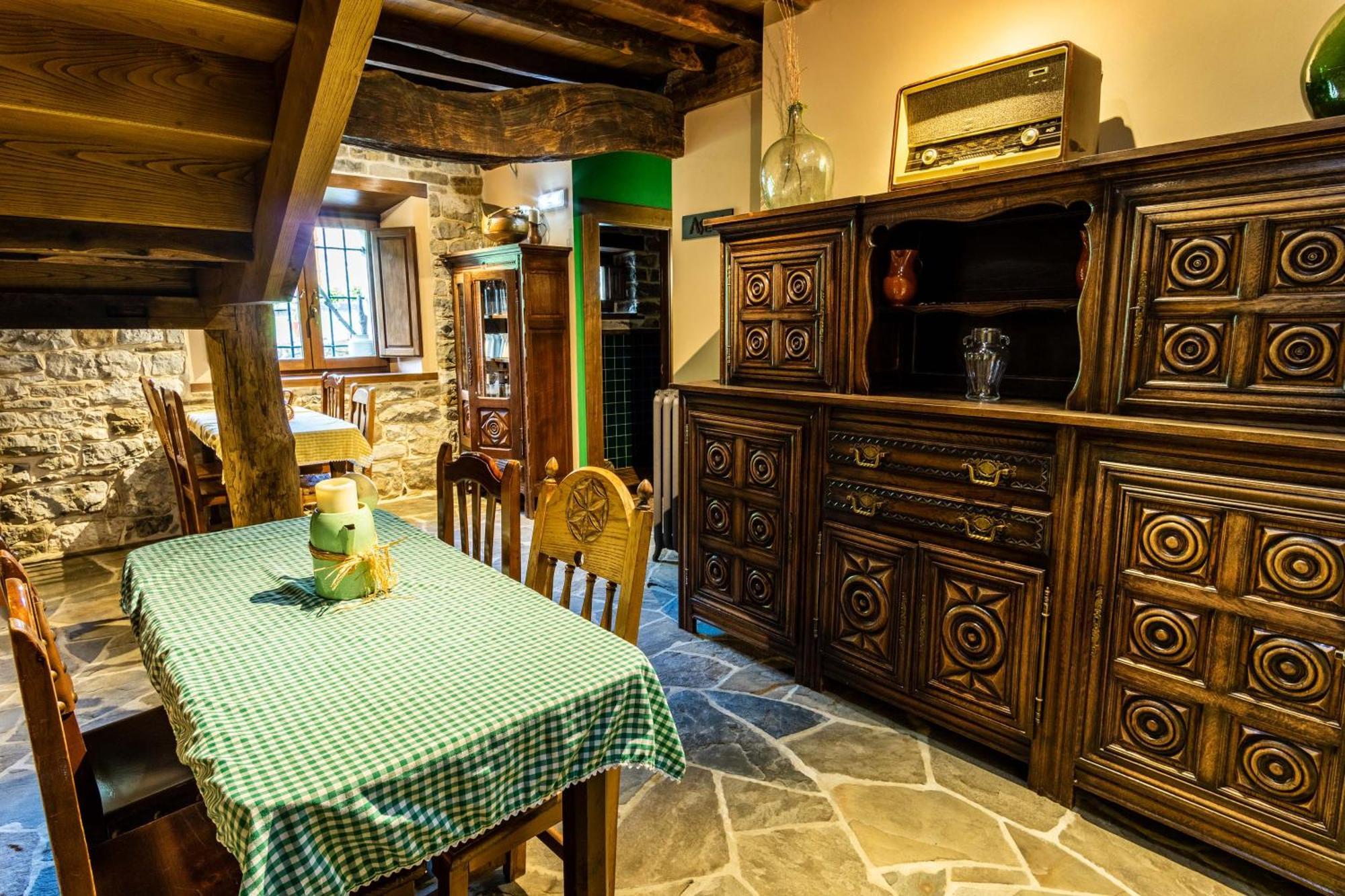 Casona De El Castaniu Hotell Serrapio Exteriör bild