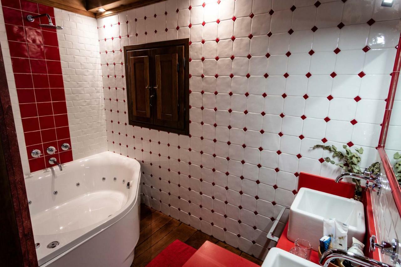 Casona De El Castaniu Hotell Serrapio Exteriör bild